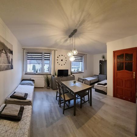 Noclegi Na Lacznej Świebodzice Εξωτερικό φωτογραφία